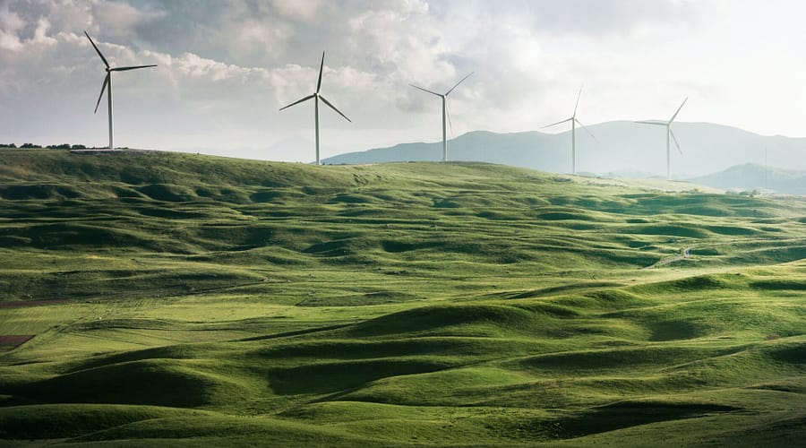 Building a Sustainable Future: Choosing Green Accommodation and Reducing Your Carbon Footprint in Travel